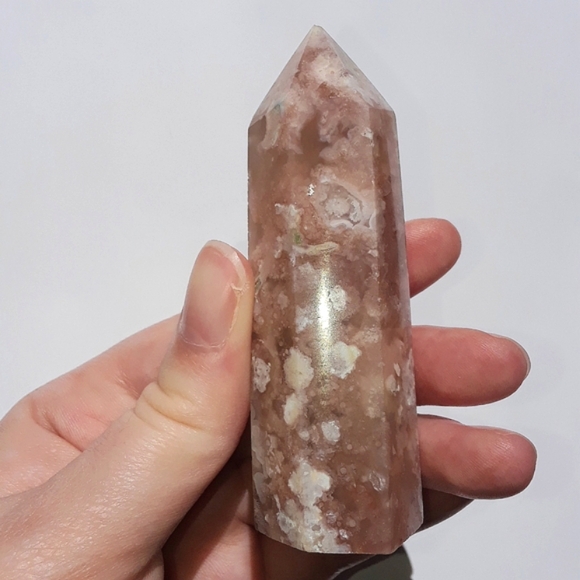 Flower Agate Tower *chipped tip* - Picture 1 of 5